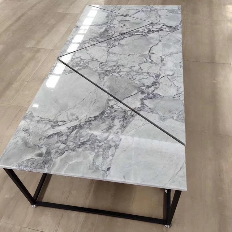 Stolová doska super bieleho kremeňa (1) Super White Quartzite Table Top (1)
